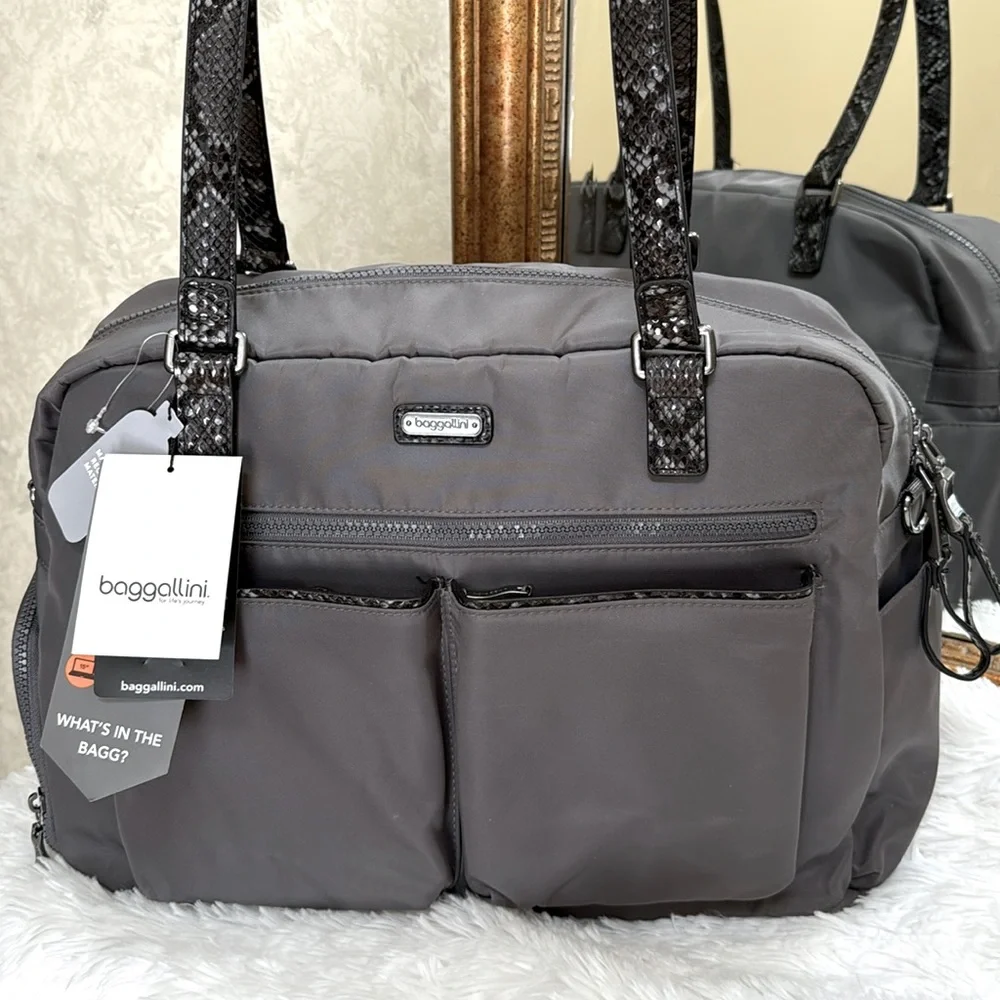 New Baggallini Fifth Avenue Weekender Bag. Gray w/snakeskin look handles & trim